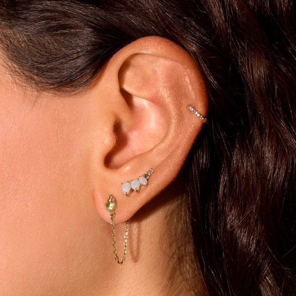 Stone And Strand Peridot Front To Back Chain Earring | 10K - Picture 12 of 12